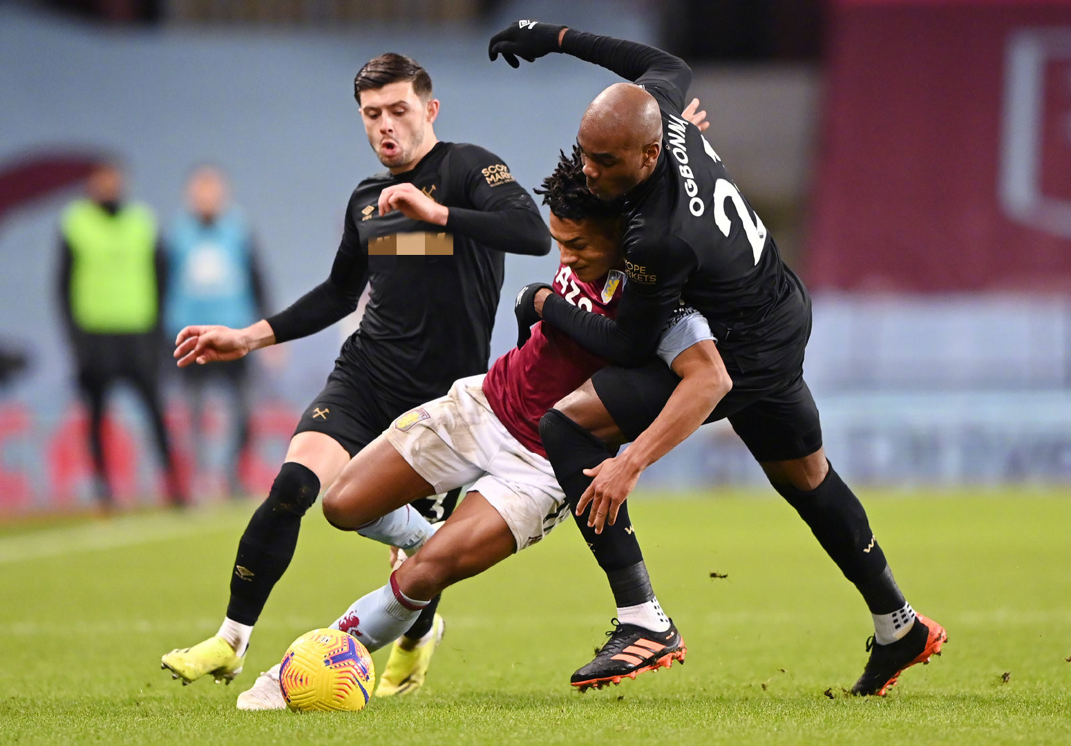 洛伊和年轻 洛伊和年轻